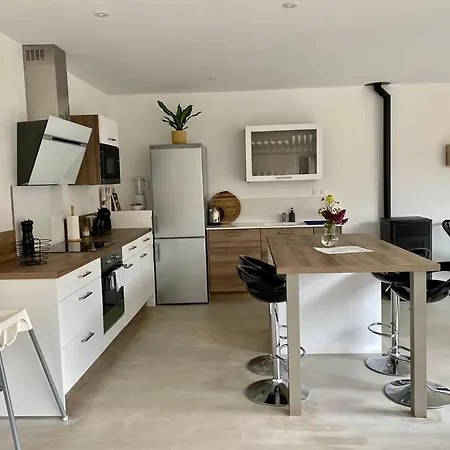 Holiday home Maison 130M2*La Rochelle*5Min Ile De Re*Piscine *